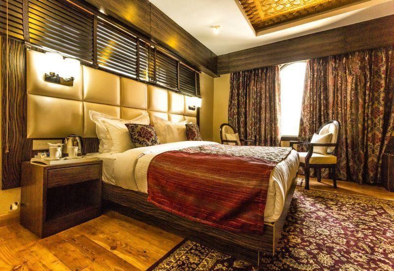 The Pride Inn Srīnagar エクステリア 写真